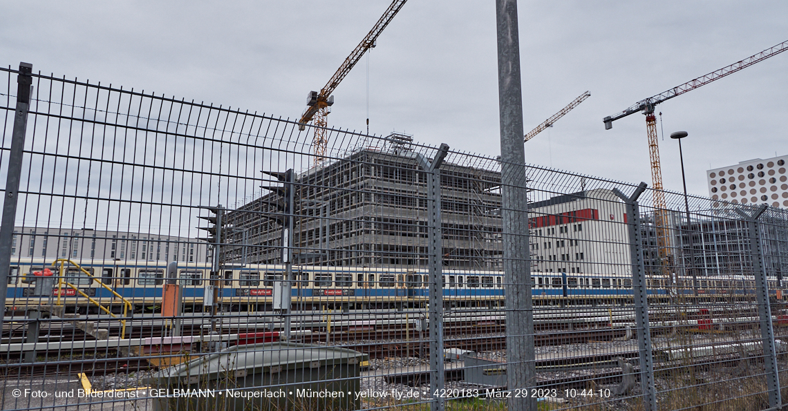 29.03.2023 - Baustelle REVO und Umgebung in Neuperlach